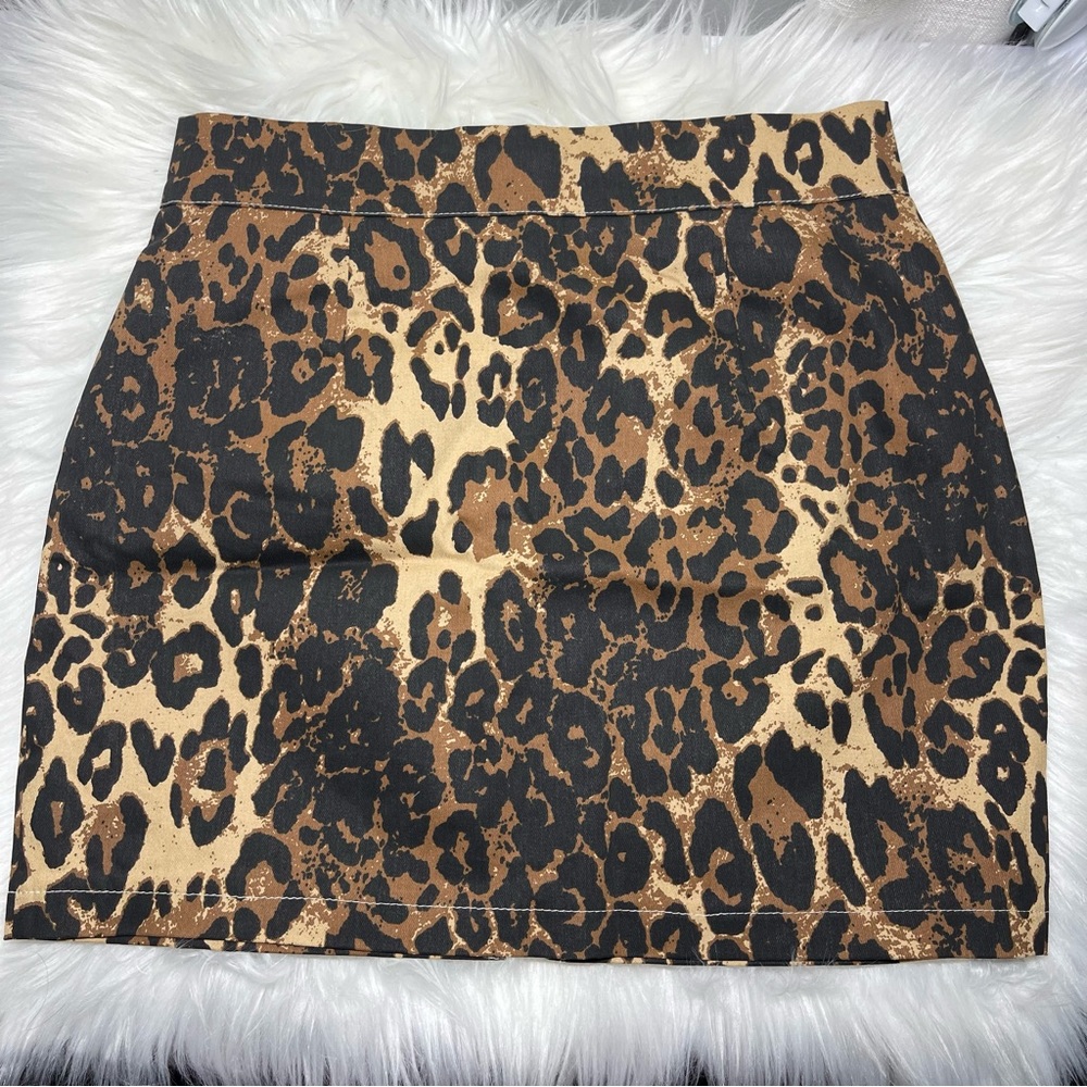 Skirt animal prints